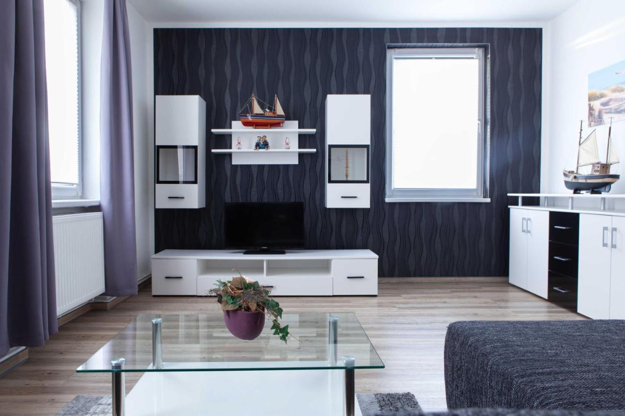 Ferienunterkuenfte Liliane Apartment Goehren  Luaran gambar